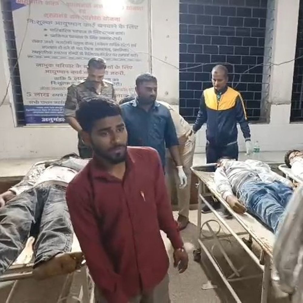 अररिया में बाइक सवार 3 दोस्तों की मौत:  मौके पर तोड़ा दम, तीनों सुपौल के रहने वाले, फोरलेन पर अज्ञात वाहन ने मारी टक्कर – Araria News