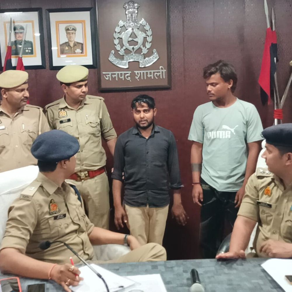 शामली में बुजुर्ग महिला के कुंडल लूटकर हत्या की थी:पुलिस ने दो आरोपियों को गिरफ्तार किया, लूट के कुंडल बरामद