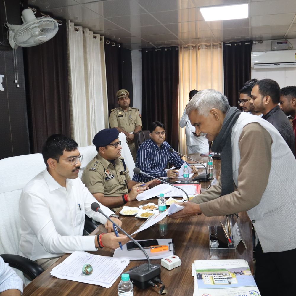 सहारनपुर में संपूर्ण समाधान दिवस में 71 शिकायतें:5 का मौके पर निस्तारण, डीएम बोले- लापरवाही बर्दाश्त नहीं