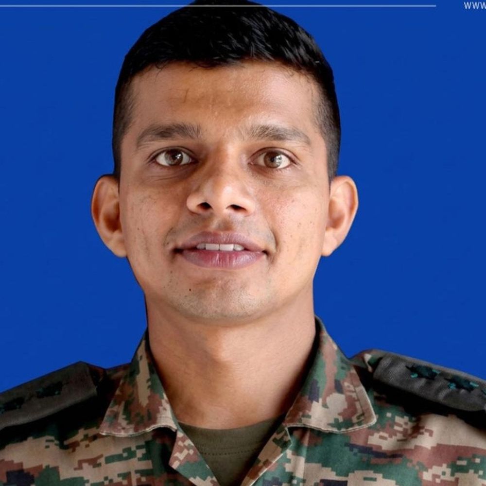 गाजीपुर के कैप्टन प्रशांत चौरसिया साथी को बचाते हुए शहीद:देहरादून में दो दिन इलाज के बाद गई मौत, आज होगा अंतिम संस्कार