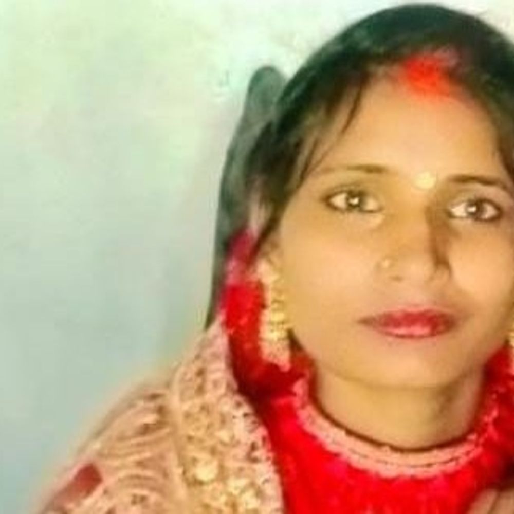 बाराबंकी में विवाहिता का शव फंदे से लटका मिला:पति ने लगाया अवैध संबंध का आरोप, दो दिन पहले हुई थी सुलह