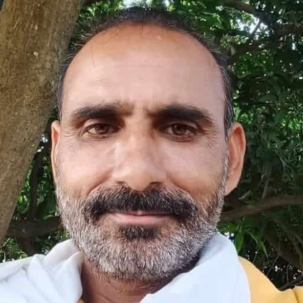 कई महिलाओं के संपर्क में था पूर्व प्रधान:दोनों पत्नियों के लिए बनवाए थे अलग घर, 18 बच्चों में सिर्फ एक बेटी की हुई थी शादी