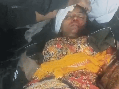 भाई ने पुलिस के सामने बहन को गोली मारी:सहारनपुर में सिर पर तमंचा सटाकर फायर किया, 4 दिन पहले घर छोड़कर भागी थी