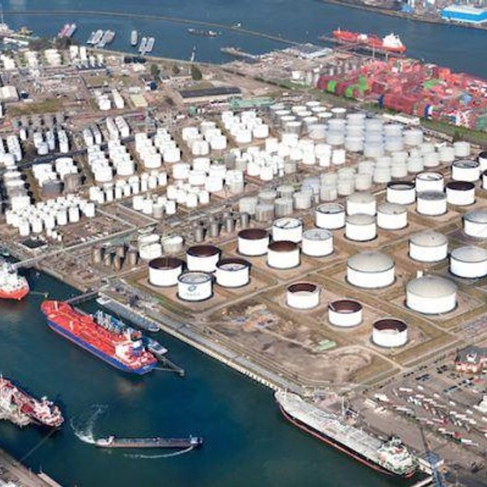 युद्ध के बीच तेल-गैस से ईरान की रिकॉर्ड कमाई:खर्ग टर्मिनल से सप्लाई जारी; खाड़ी देशों का प्रोडक्शन 70% तक गिरा