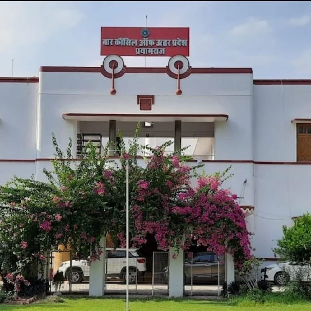 बार काउंसिल यूपी में बदला साप्ताहिक अवकाश:चुनावी मतगणना के कारण अब रविवार और दूसरे शनिवार रहेगा कार्यालय बंद