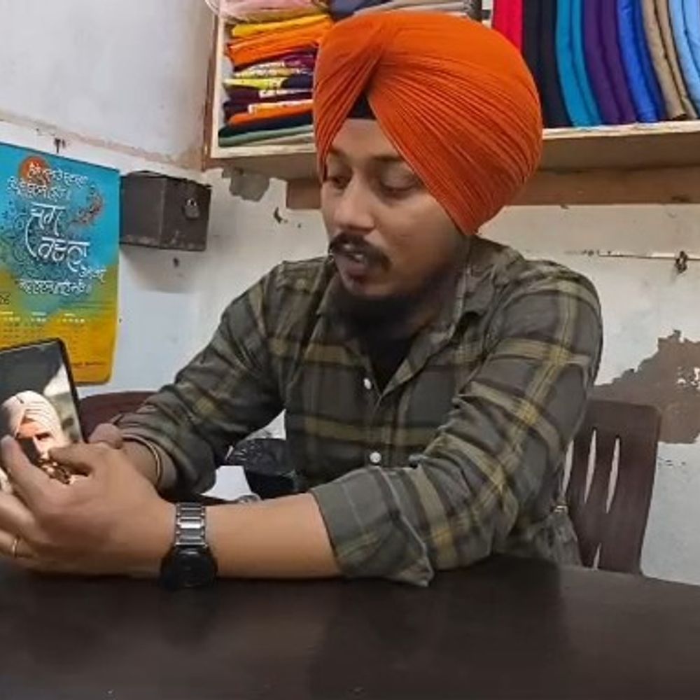 अमृतसर के बलविंदर ने रणवीर-अक्षय के लिए पगड़ी:फिल्म धुरंधर-2 में बॉलीवुड अभिनेताओं ने पहनी, बोले- AI पोस्टर की पगड़ी मेरी नहीं