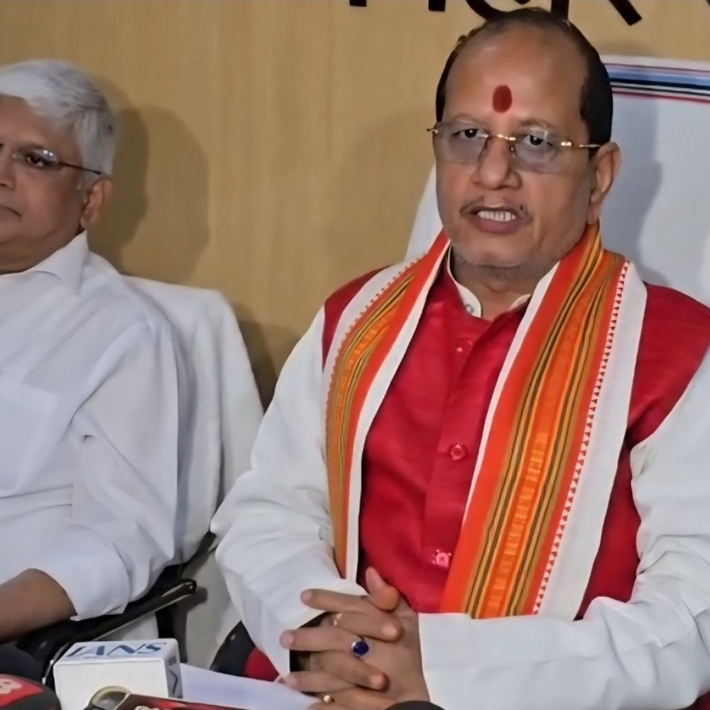 बिहार में बिना लाइसेंस नहीं चलेंगे मीट शॉप:धार्मिक स्थल-स्कूल, भीड़ वाले क्षेत्र में विशेष निगरानी; राज्य में 11 नए टाउनशिप भी बनेंगे