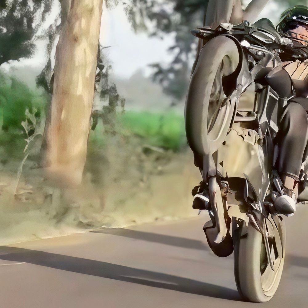 मुजफ्फरनगर में स्टंटबाजी, दो युवक गिरफ्तार:वीडियो पर पुलिस की कार्रवाई, बाइक सीज; SSP का सख्त संदेश