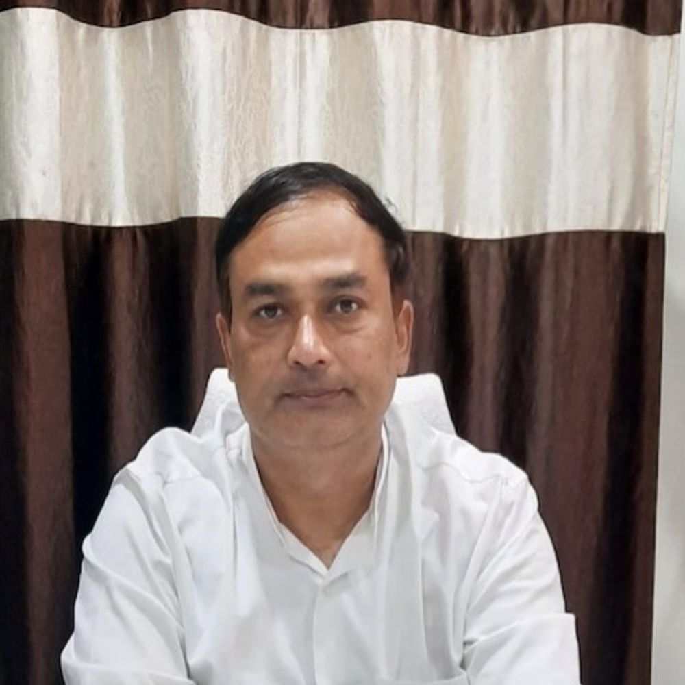 रुदौली बीडीओ अमित त्रिपाठी निलंबित:कर्मचारियों का वेतन रोकने, दुर्व्यवहार और मनरेगा में वसूली के आरोप