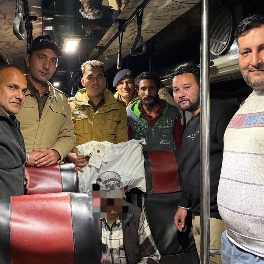 मंडी में पुलिस ने पकड़ा कुल्लू का नशा तस्कर:  तलाशी में करीब 2 किलो चरस बरामद हुई; बड़े नेटवर्क के खुलासे की उम्मीद – Mandi (Himachal Pradesh) News