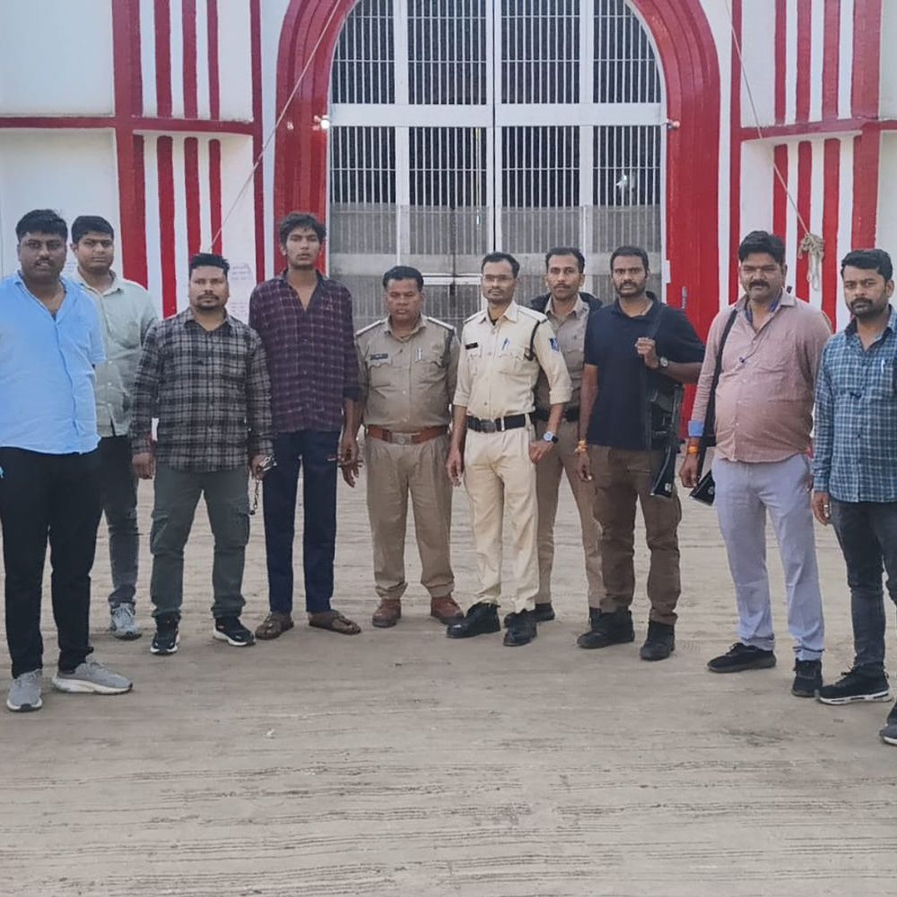 लॉरेंस गैंग सदस्य मनीष जांगिड़ को इंदौर ले जाया गया:क्राइम ब्रांच बिल्डर को धमकी देने के मामले में करेगी पूछताछ