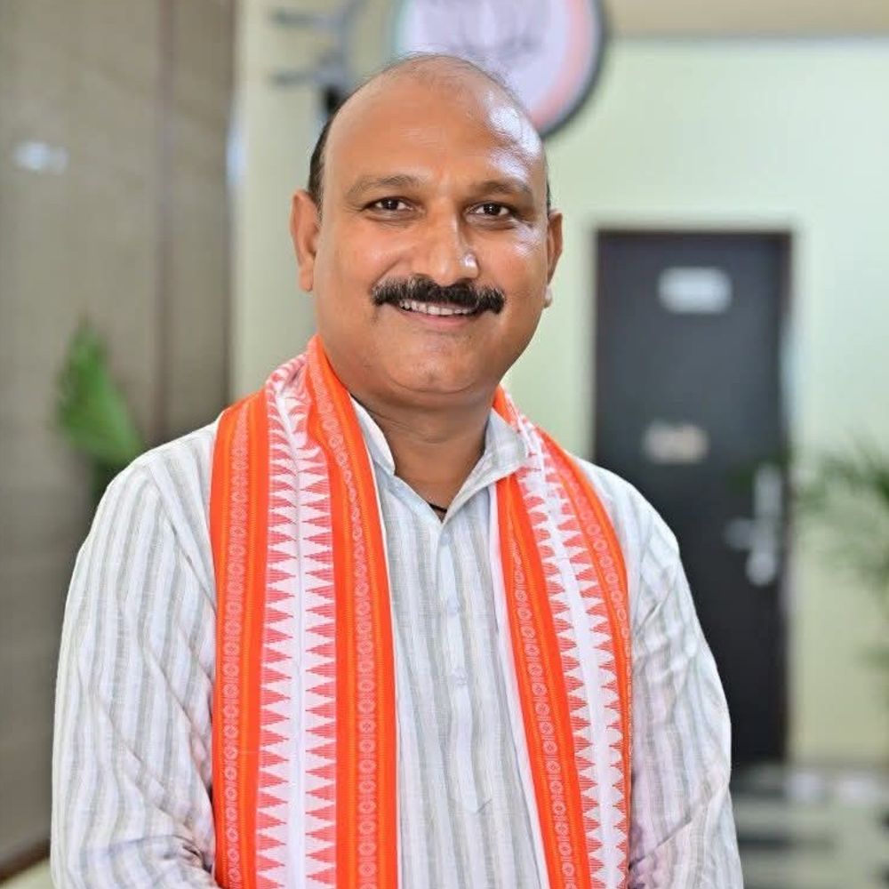 हरदोई में भाजपा ने जिला कार्यसमिति की सूची जारी:विभिन्न विधानसभा क्षेत्रों से 44 सदस्य शामिल, असंतुष्टों को साधने की कोशिश