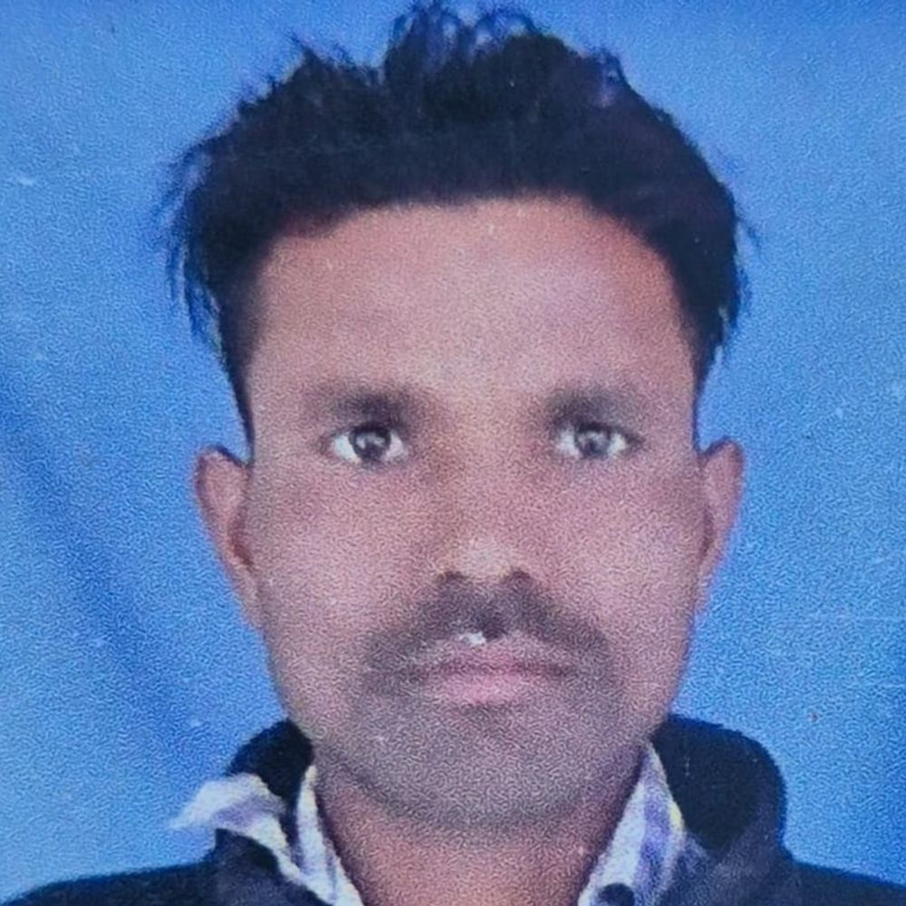 फर्रुखाबाद में युवक की गला रेतकर हत्या:मोहम्मदाबाद में घर के बाहर सो रहा था, पुलिस जांच में जुटी