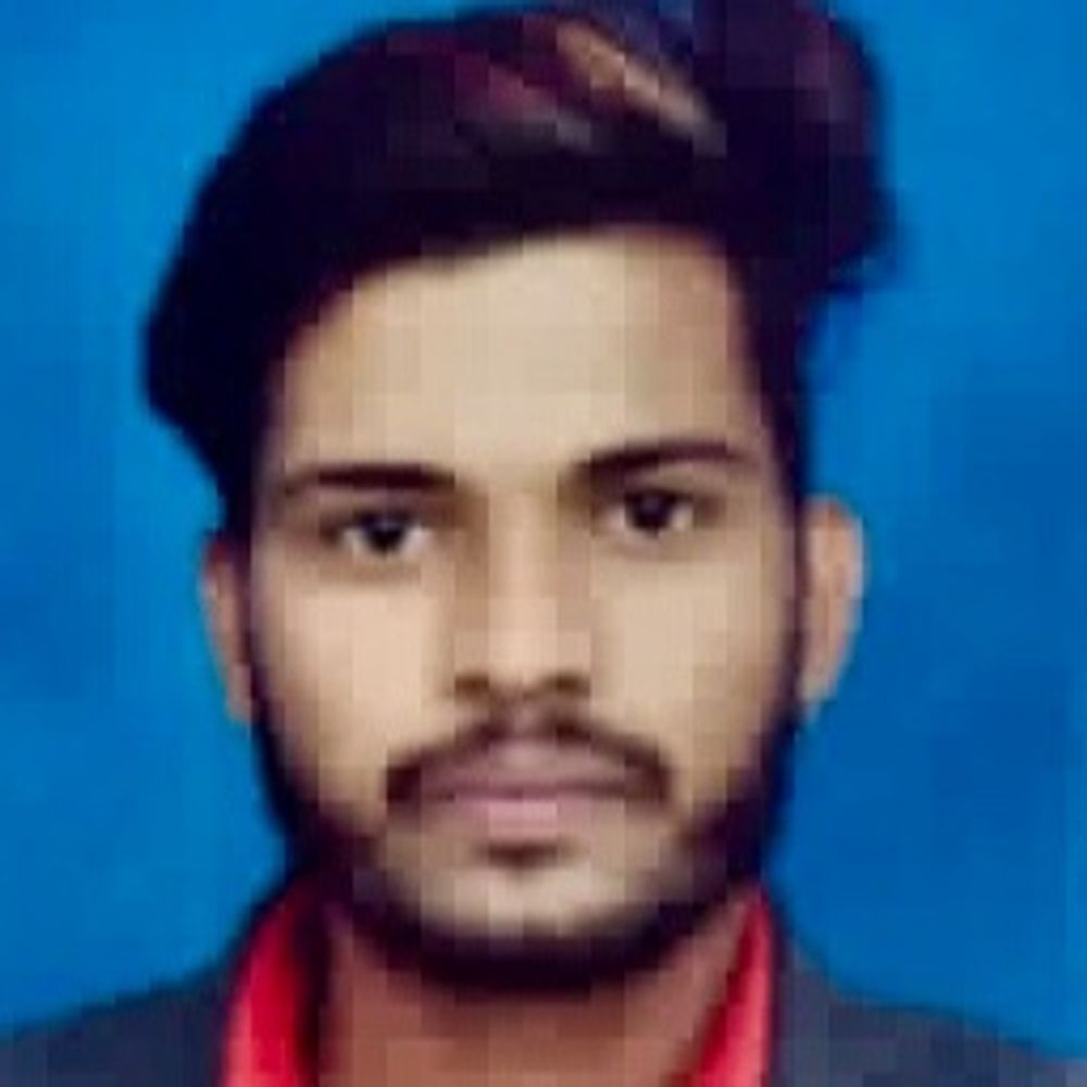 स्पा सेंटर के मैनेजर ने किया सुसाइड:तार से फंदा बनाकर पंखे पर लटका; पंजाब का रहने वाला था