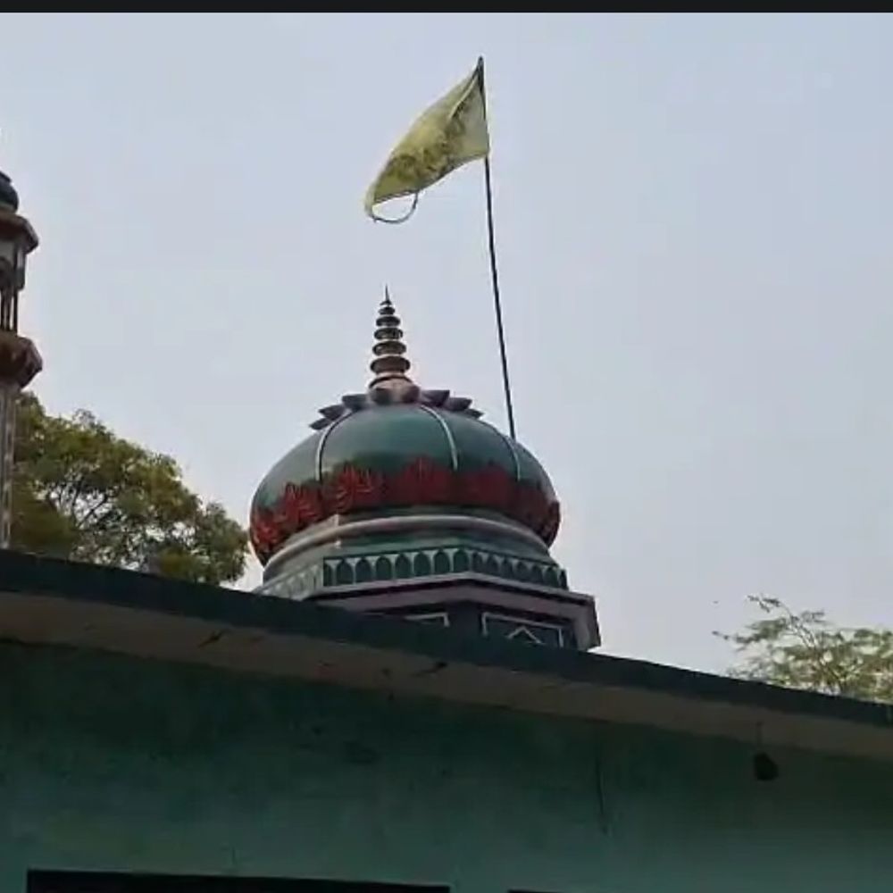 इटावा बीहड़ बेकनसैय्यद बाबा मजार प्रकरण वन न्यायालय में:दोनों पक्षों से 28 मार्च तक मांगे गए अभिलेख