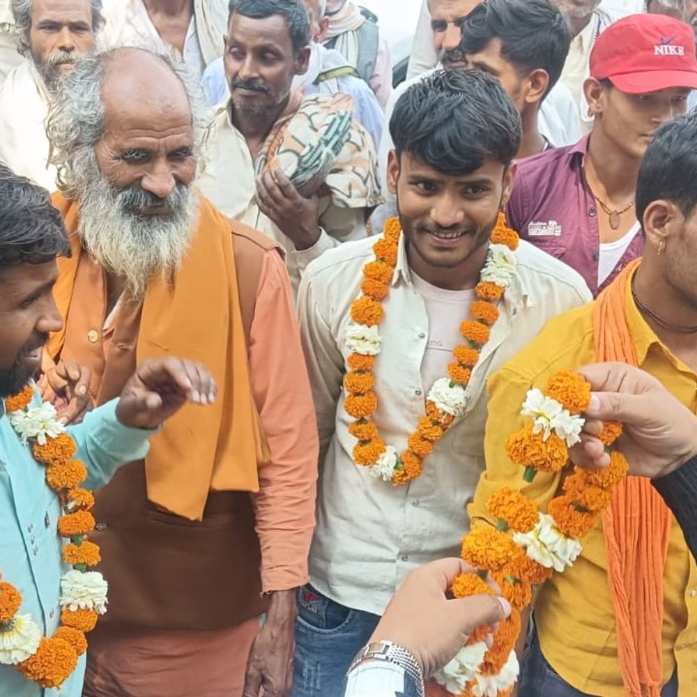 संभल के 53 किसान नेताओं को जमानत मिली:5 दिन बाद जेल से रिहा, भाजपा-सपा नेताओं ने किया स्वागत