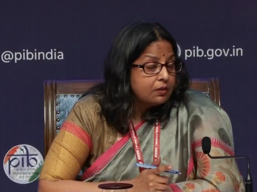 14kg सिलेंडर को 10kg करने की खबर अफवाह:पेट्रोलियम मंत्रालय ने कहा- सप्लाई पूरी तरह नॉर्मल, होर्मुज से दो और LPG गैस टैंकर रवाना