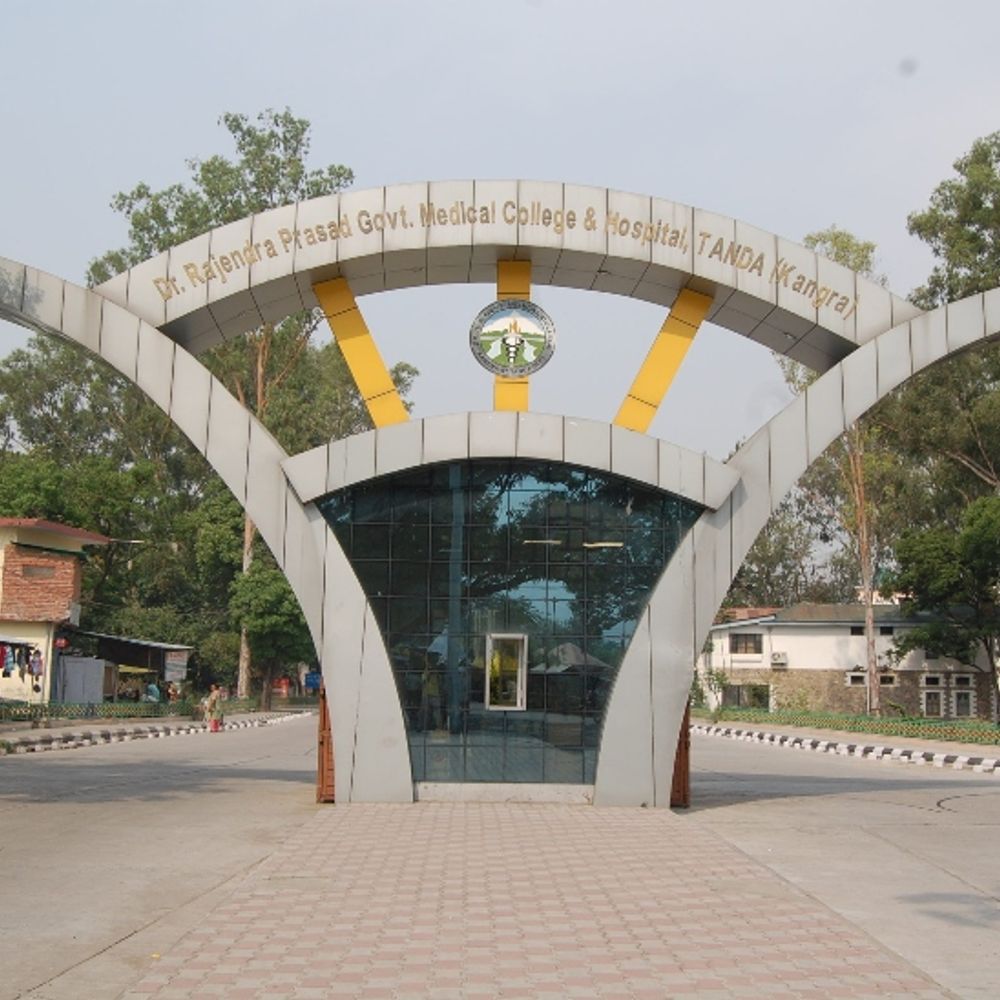 कांगड़ा में पहली रोबोटिक व्हिपल सर्जरी सफल:  नौ घंटे तक चली; चीफ सर्जन डॉ. अंकित के नेतृत्व में की गई – Kangra News