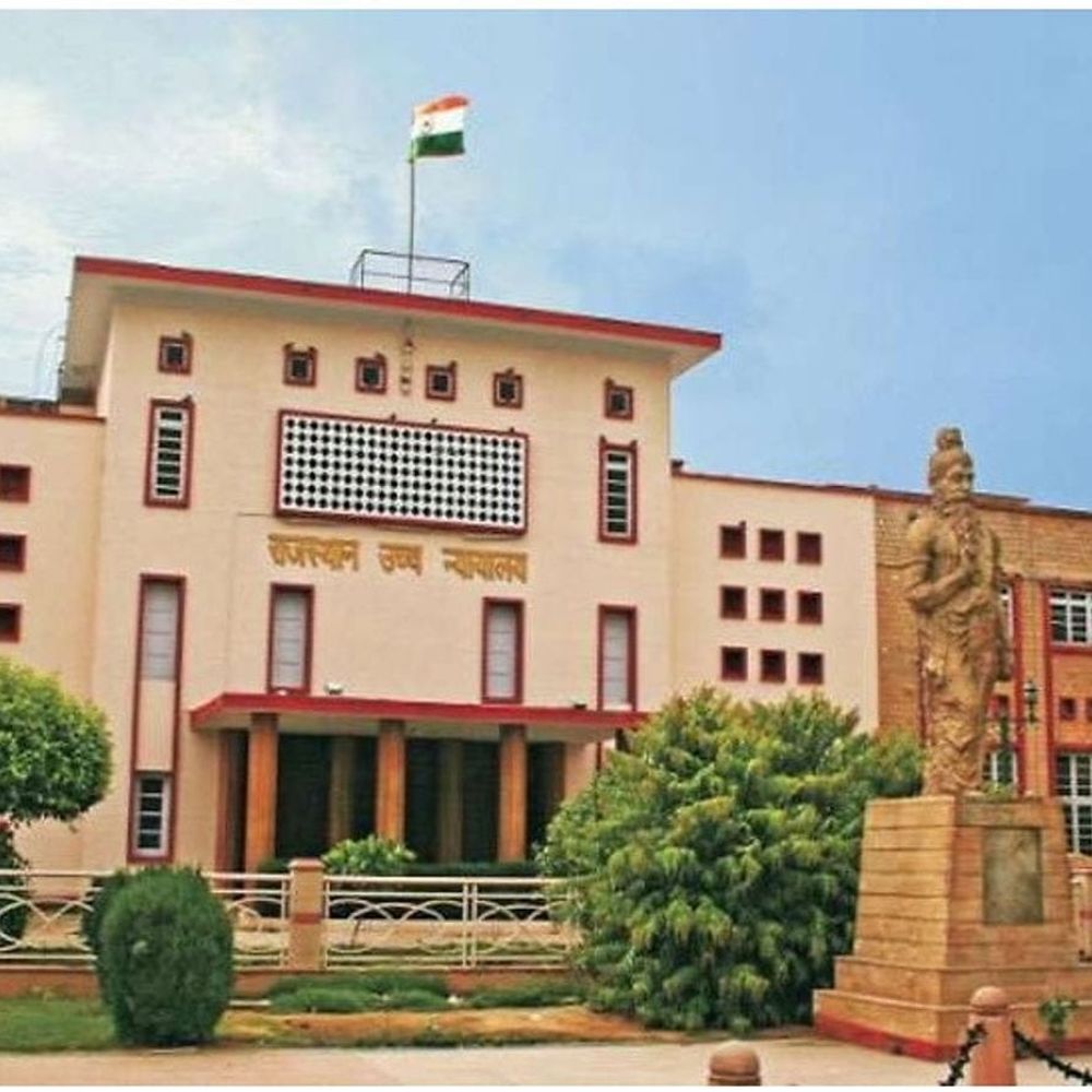 छात्रसंघ चुनाव को लेकर राजस्थान यूनिवर्सिटी ने नहीं लिया फैसला:हाईकोर्ट ने वीसी अल्पना कटेजा को नोटिस जारी करके पूछा- क्यों न अवमानना की कार्रवाई की जाए