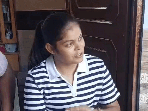 रिजल्ट देखकर लगा पैरों के नीचे से जमीन खिसक गई:  दौसा जिला टॉपर नंदिनी की मां बोलीं- स्कूल को इग्नोर नहीं करें; लक्ष्य तय कर हासिल की सफलता – Dausa News