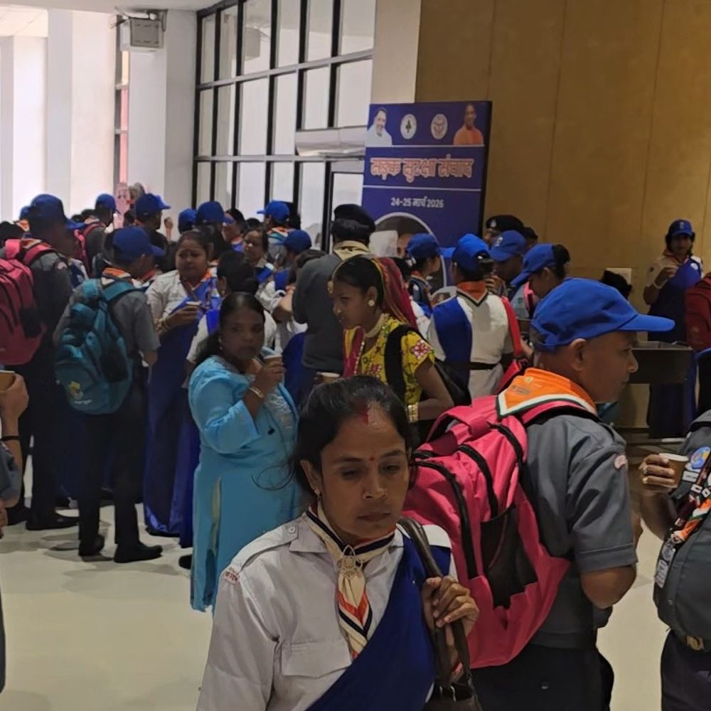 सड़क सुरक्षा संवाद का दूसरा दिन, युवा बने एंबेसडर:युवाओं को मिली अहम जिम्मेदारी, आरटीओ बोले– हर जिले से आए युवा अब अपने क्षेत्रों में फैलाएंगे जागरूकता