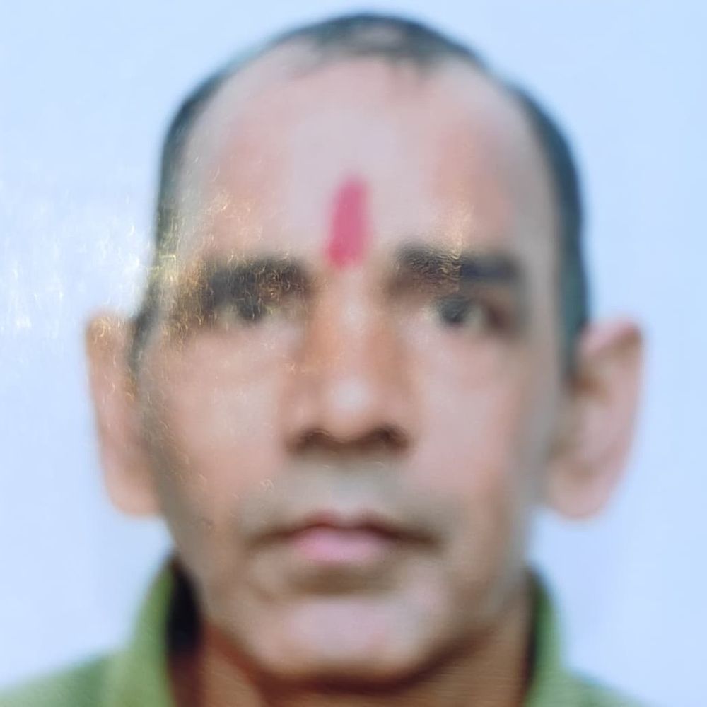 मथुरा में रेलवे ट्रैक पार करते व्यक्ति की मौत:तेज रफ्तार ट्रेन की चपेट में आने से हुआ हादसा