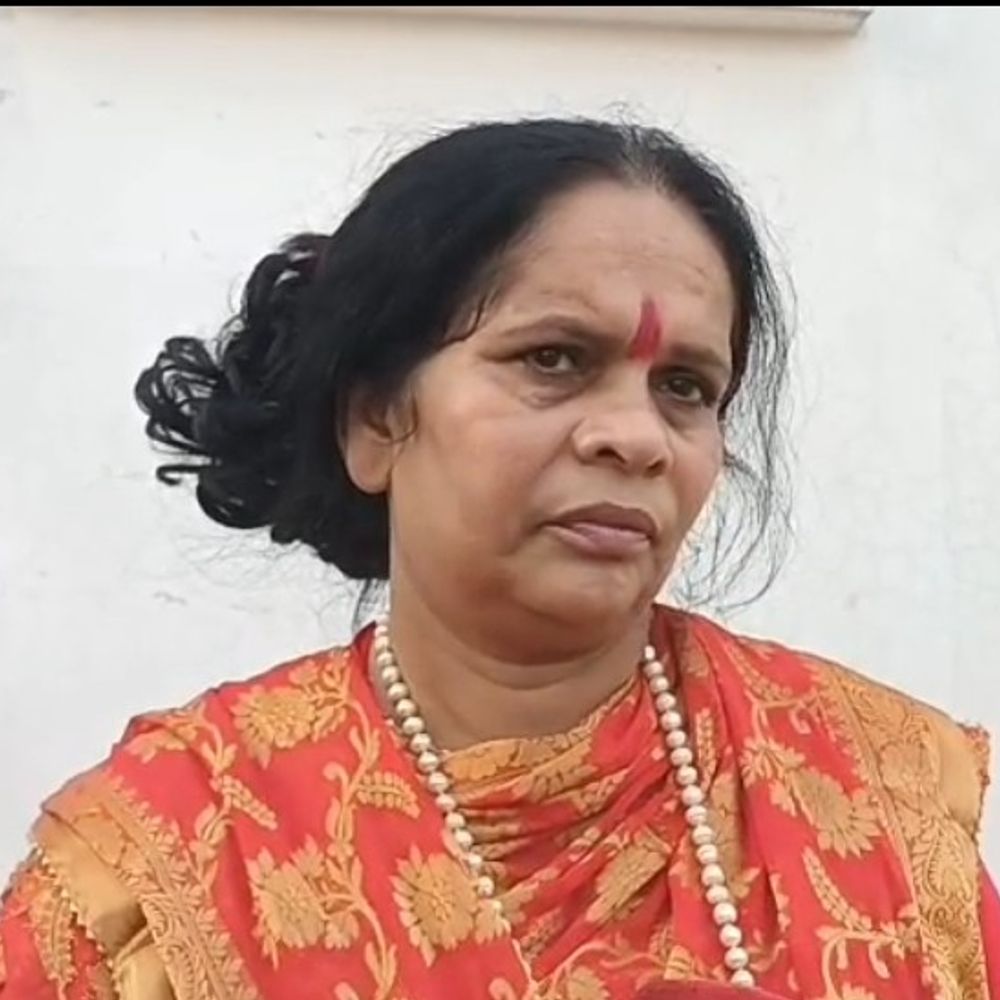 AIMIM नेता शौकत अली के बयान पर साध्वी प्राची भड़कीं:बागपत में बोलीं- उनके आतंकवादी संगठनों से कनेक्शन की हो जांच