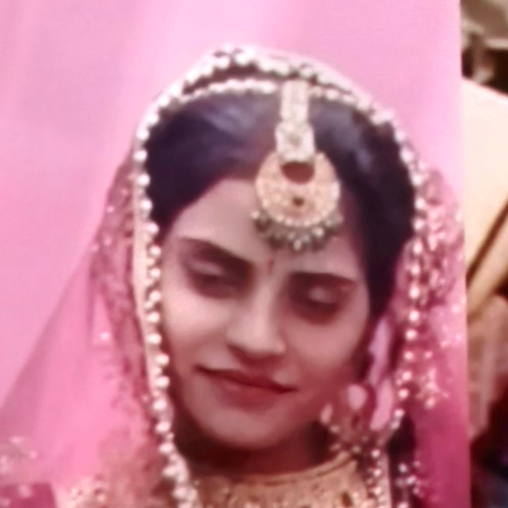 मैनपुरी में 8 माह की गर्भवती की हत्या:पिटाई और 5 लाख दहेज मांग का आरोप, 14 माह पहले हुई थी शादी