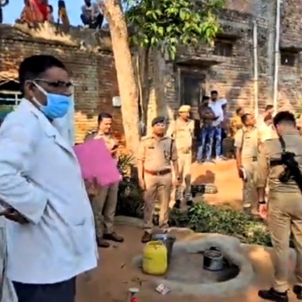 हत्या के मामले में नामजद सहित अज्ञात पर मुकदमा दर्ज:फर्रुखाबाद में पिता ने दर्ज कराया हत्या का केस