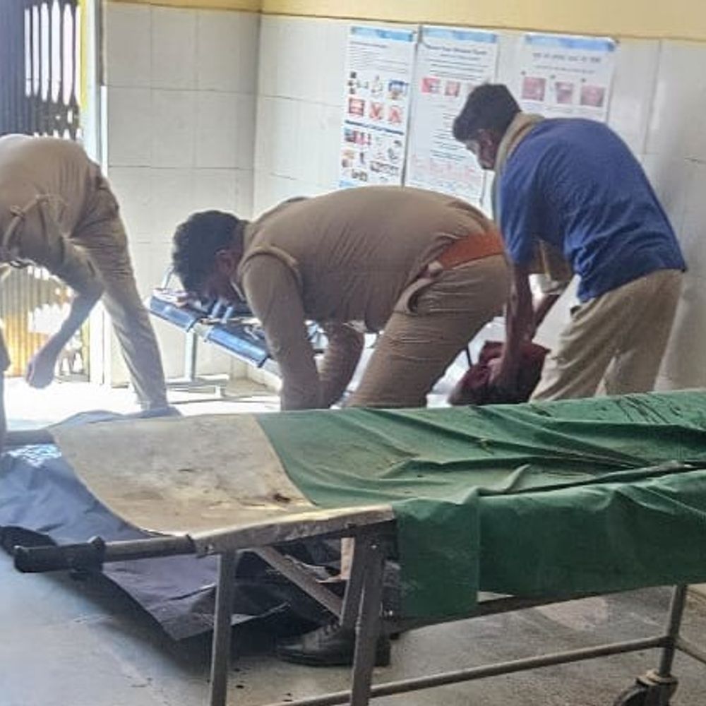 सीएनजी ऑटो की टक्कर से युवक की मौत:सीतापुर में काम से साइकिल से निकला था, चालक ऑटो छोड़कर फरार