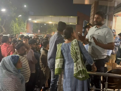 गुरुग्राम के पार्क अस्पताल में युवक की मौत पर बवाल:  परिजनों ने सड़क जाम की, बोले- 24 घंटे पहले मौत हुई, जिंदा बता ₹5 लाख वसूले – gurugram News