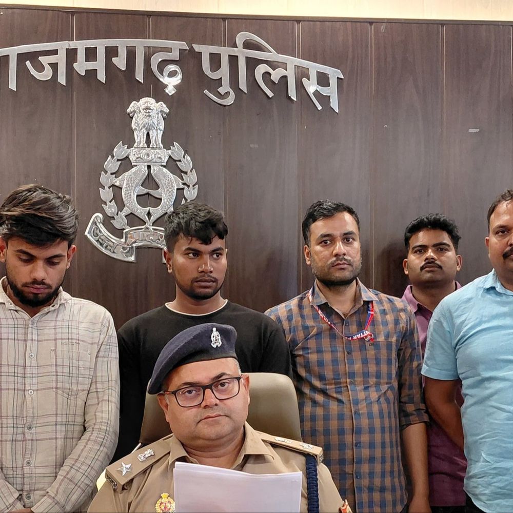 आजमगढ़ में इंस्टाग्राम शॉपिंग के नाम पर ठगी दो गिरफ्तार:देशभर से आई 27 शिकायतें,13 बैंक खातों के जरिए चल रहे थे साइबर नेटवर्क