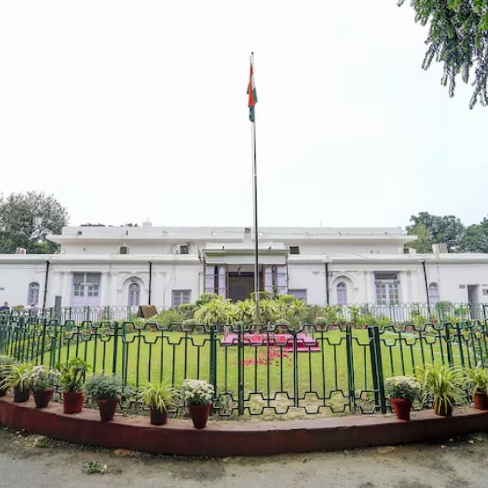 कांग्रेस को नोटिस- अकबर रोड-रायसीना हिल के आवास खाली करें:28 मार्च तक का वक्त; दावा- एस्टेट डिपार्टमेंट के खिलाफ कोर्ट जाएगी पार्टी