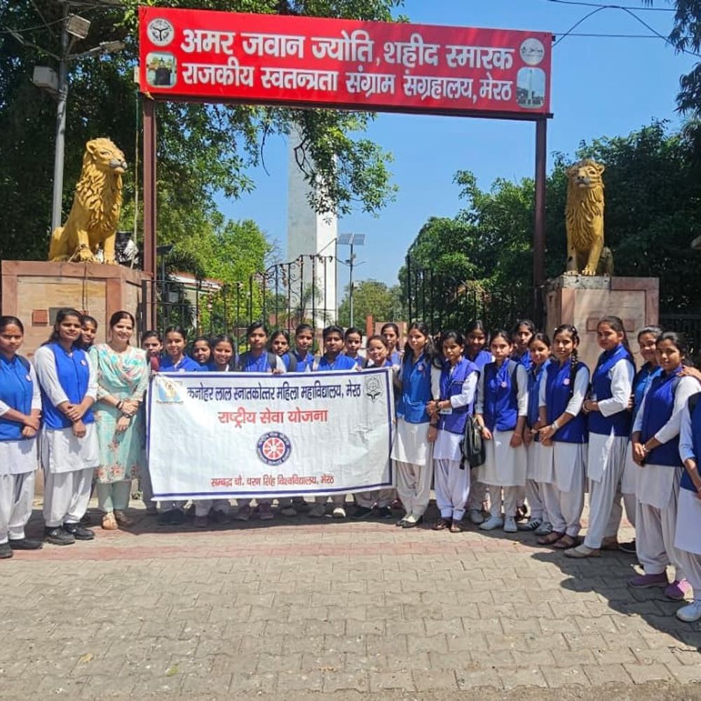 NSS शिविर में छात्राओं ने जाना 1857 का इतिहास:स्वतंत्रता सेनानी संग्रहालय का कराया गया शैक्षिक भ्रमण , प्राचार्या ने कहा - ऐसे आयोजन बढ़ाते हैं देशभक्ति और ऐतिहासिक समझ