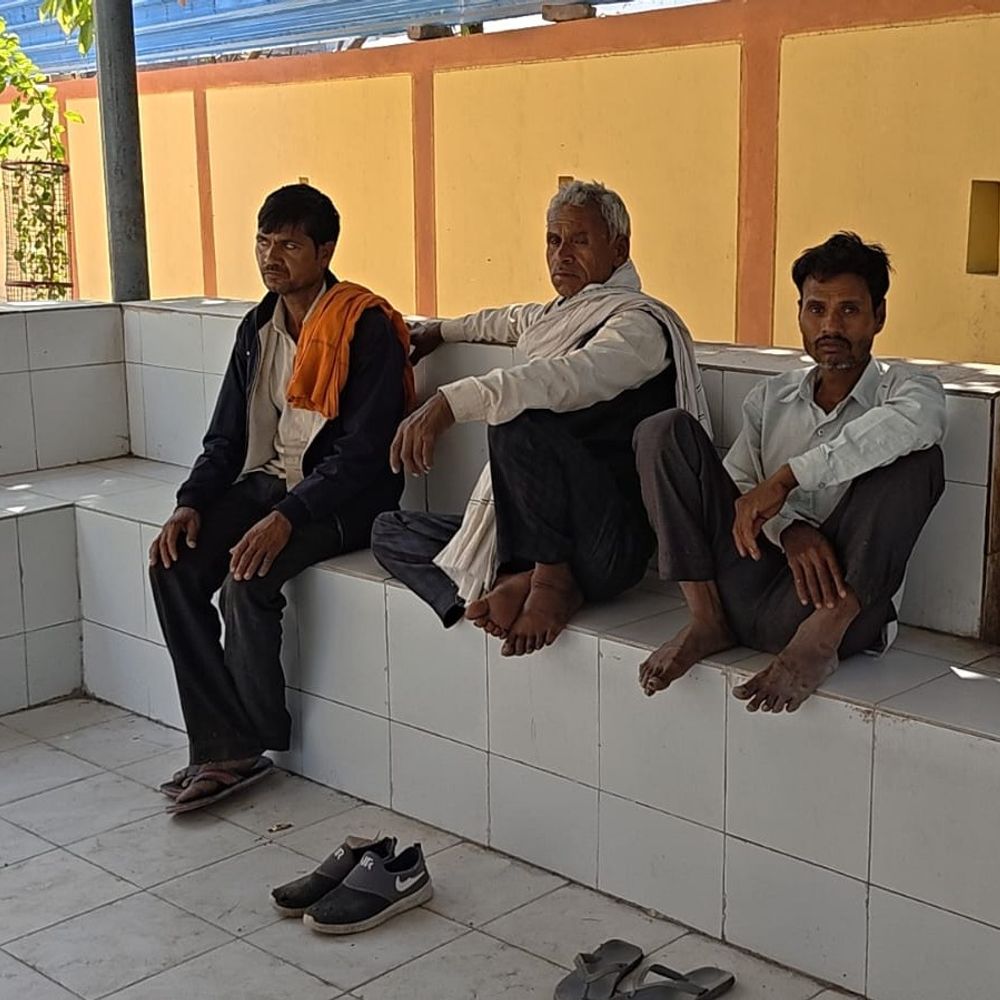 उन्नाव में B.Sc. छात्रा ने फांसी लगाकर की आत्महत्या:घर में फंदे से लटका मिला शव, कारण पता लगाने में जुटी पुलिस