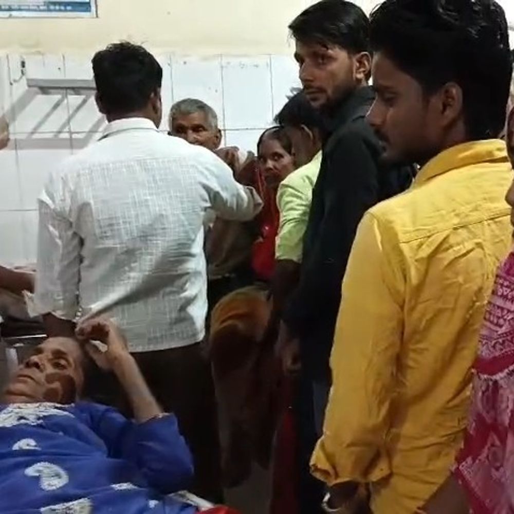 सीतापुर में जमीनी विवाद दो पक्ष भिड़े, 6 लोग घायल:एक महिला गंभीर, जिला अस्पताल में कराया भर्ती,पुलिस जांच में जुटी