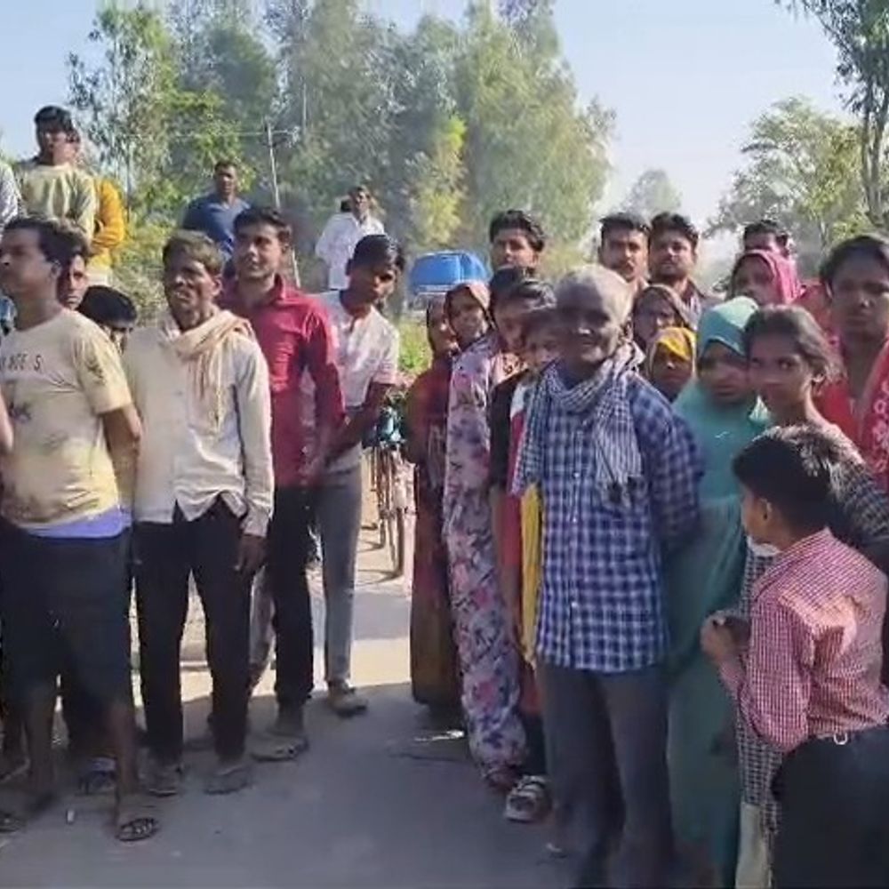 युवती की हत्या में करीबी का हाथ होने की आशंका:सीतापुर में नहर पटरी पर मिला था शव, सिर पर धारदार के हमले से मौत की पुष्टि