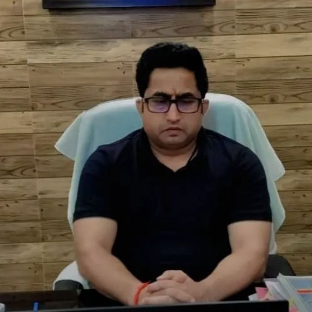 संतकबीरनगर में पेट्रोल-डीजल अफवाहों पर एसपी सख्त:भ्रामक खबरें फैलाने वालों पर कार्रवाई के निर्देश, एसओ देंगे हर घंटे रिपोर्ट