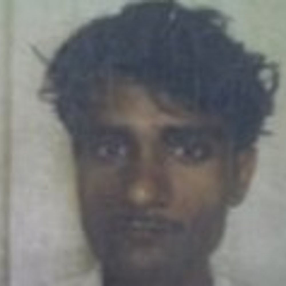 फतेहपुर में पत्नी से विवाद पर पति ने लगाई फांसी:पेड़ पर लटका मिला शव, जम्मू में करता था काम