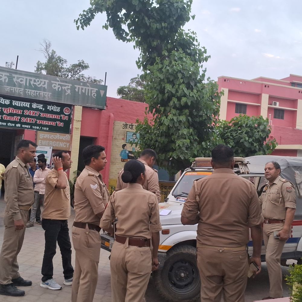 सहारनपुर में पेड़ की टहनी गिरने से महिला की मौत:बाइक पर लिफ्ट लेकर मायके लौटते समय गई जान, रंधेडी से बीराखेड़ी के बीच हुई घटना