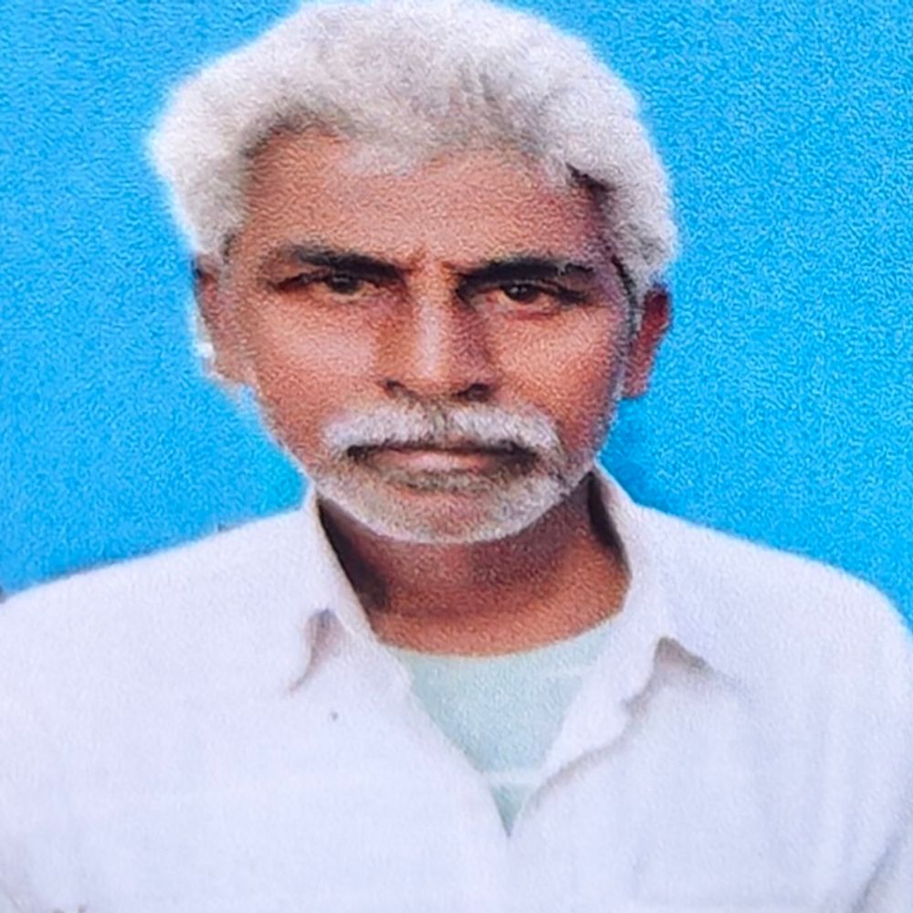 देवरिया में बोलेरो की टक्कर से बाइक सवार की मौत:दूसरे के हाथ की उंगलियां कटी, हालत गंभीर; गोरखपुर मेडिकल कॉलेज में इलाज जारी