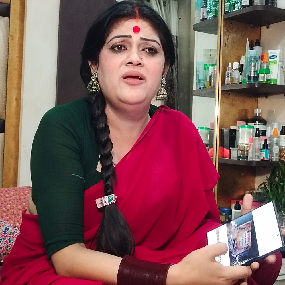 प्रयागराज में किन्नर अखाड़े की दो महामंडलेश्वरों में छिड़ा वाकयुद्ध:एक दूसरे पर लगाए नशा, धन उगाही और सेक्स रैकेट चलाने के गंभीर आरोप