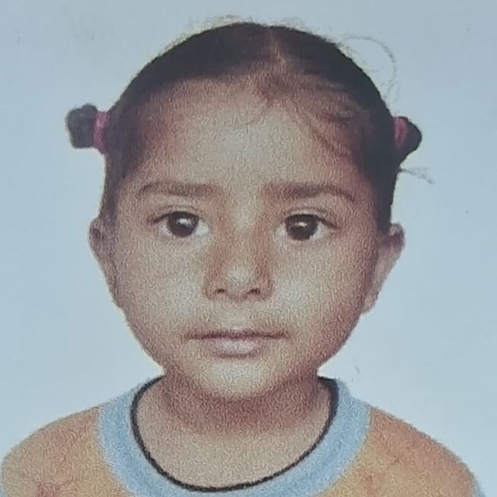 लखीमपुर खीरी, तेंदुए के हमले में घायल बच्ची की मौत:ग्रामीणों ने शव रखकर दूसरे दिन भी किया प्रदर्शन