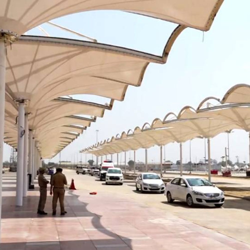 7 हजार पुलिसकर्मी से बनेगा पीएम का सुरक्षा कवच:300 हाइ रिजॉल्यूशन सीसीटीवी कैमरे, एसपीजी, पीएसी, आरएफ रहेगी तैनात, 28 को एयरपोर्ट का उद्घाटन