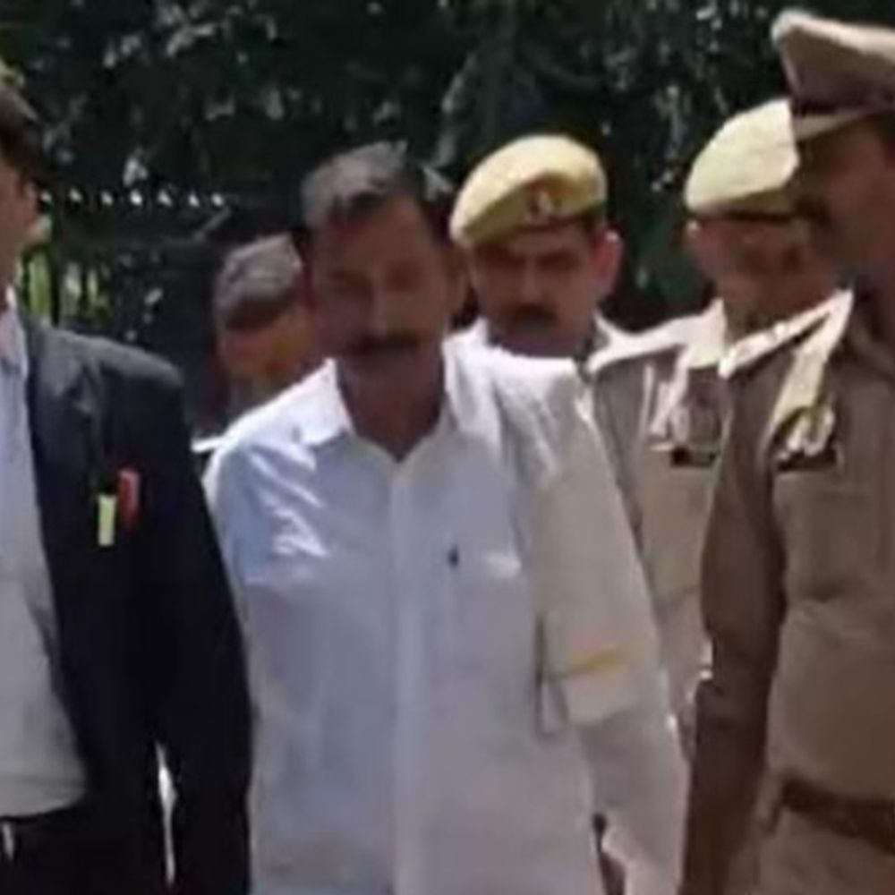 गैंगस्टर ललित कौशिक को 8 साल की कैद:मुरादाबाद के बहुचर्चित कुशांक हत्याकांड के मास्टरमाइंड पूर्व ब्लॉक प्रमुख को गैंगस्टर कोर्ट ने सुनाई सजा