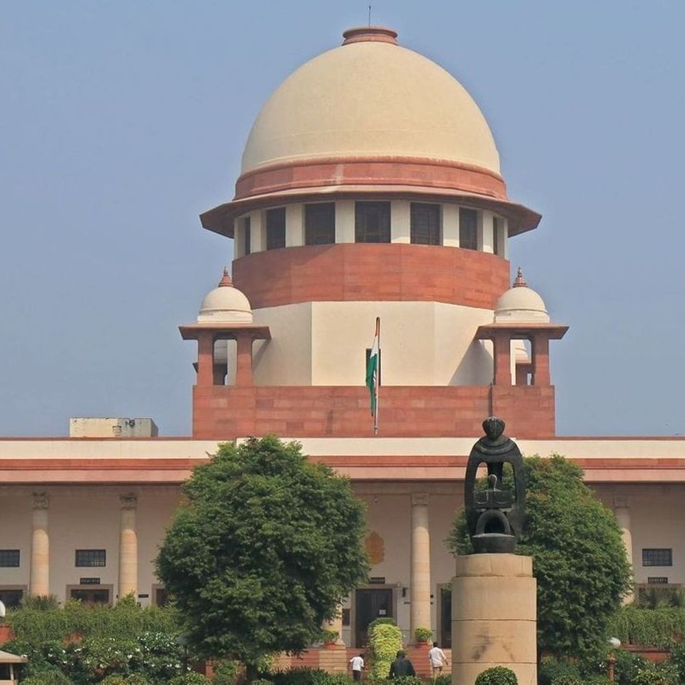 यूपी की बड़ी खबरें:शंकराचार्य के खिलाफ सुप्रीम कोर्ट पहुंचे आशुतोष महाराज, इलाहाबाद हाईकोर्ट के फैसले को चुनौती दी