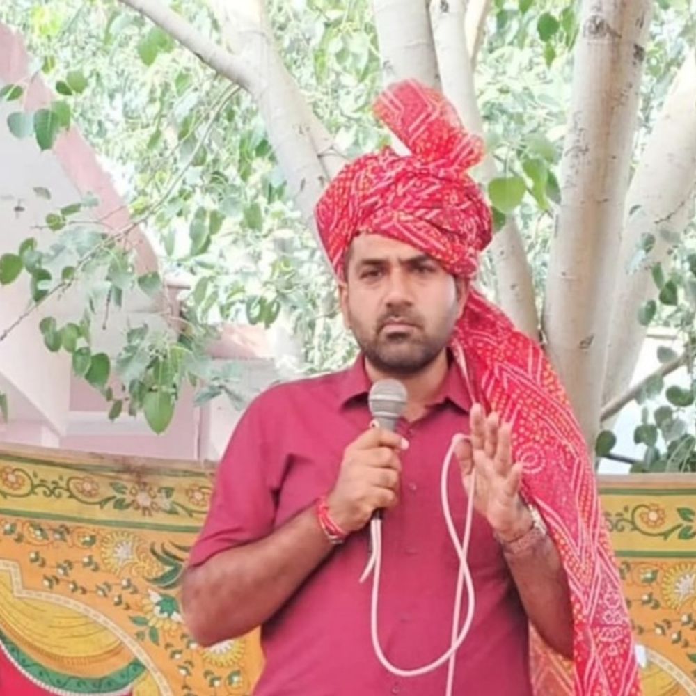 बहरोड़ विधायक के बेटे से 50 लाख की रंगदारी मांगी:बदमाशों ने गाड़ी रोककर गाली-गलौज की, नहीं देने पर वीडियो कॉल कर धमकाया