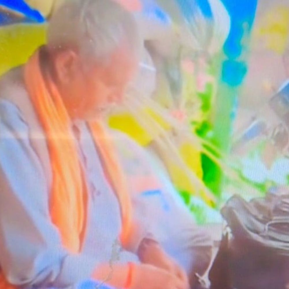 उन्नाव में कंटेनर की टक्कर से बुजुर्ग की मौत:साइकिल से काम के लिए जा रहे थे, टक्कर लगते ही सड़क पर गिरे