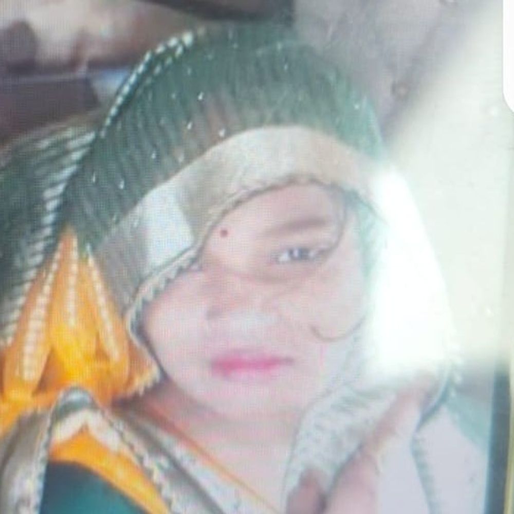 फिरोजाबाद में पति ने पत्नी की हत्या की:5 साल पहले की थी लव मैरिज, नुकीले हथियार से पेट पर किया वार