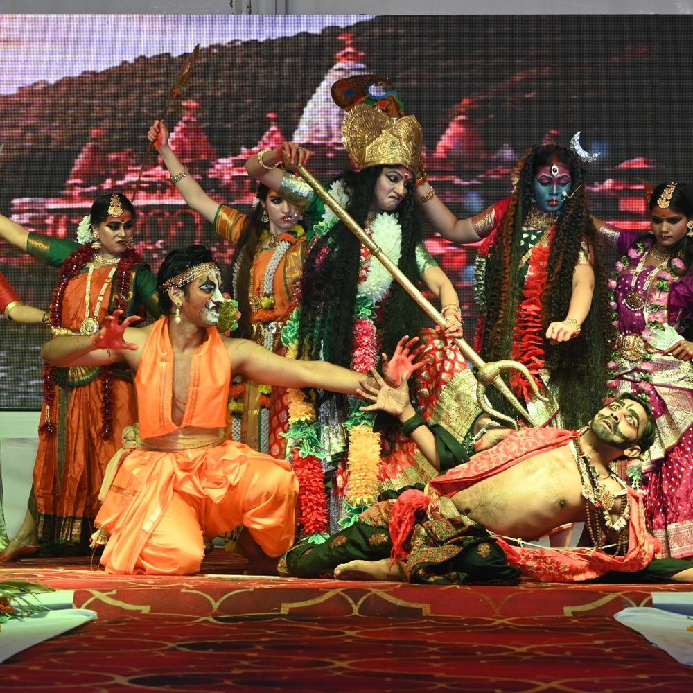 विंध्याचल धाम में विन्ध्य महोत्सव:चैत्र नवरात्र मेले में कलाकारों ने दीं सांस्कृतिक प्रस्तुतियां, लोक संस्कृतियों के रंग बिखरे